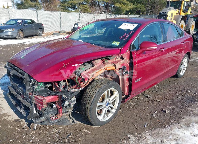Photo 2 of 2016 Ford Fusion ENERGI TITANIUM (VIN 3FA6P0SU3GR288182)