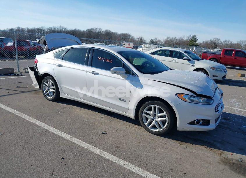 2016 Ford Fusion ENERGI TITANIUM (VIN 3FA6P0SU3GR304560) main photo