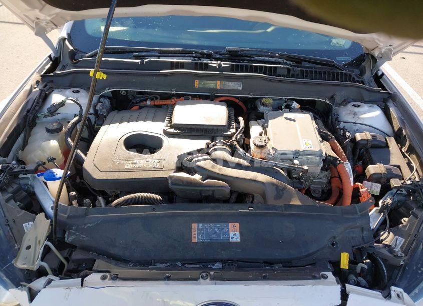 Photo 10 of 2016 Ford Fusion ENERGI TITANIUM (VIN 3FA6P0SU3GR304560)