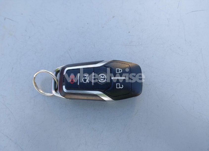 Photo 11 of 2016 Ford Fusion ENERGI TITANIUM (VIN 3FA6P0SU3GR304560)