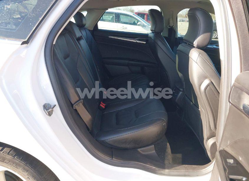 Photo 8 of 2016 Ford Fusion ENERGI TITANIUM (VIN 3FA6P0SU3GR304560)