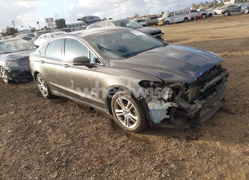 2016 Ford Fusion ENERGI TITANIUM (VIN 3FA6P0SU3GR349501) main photo