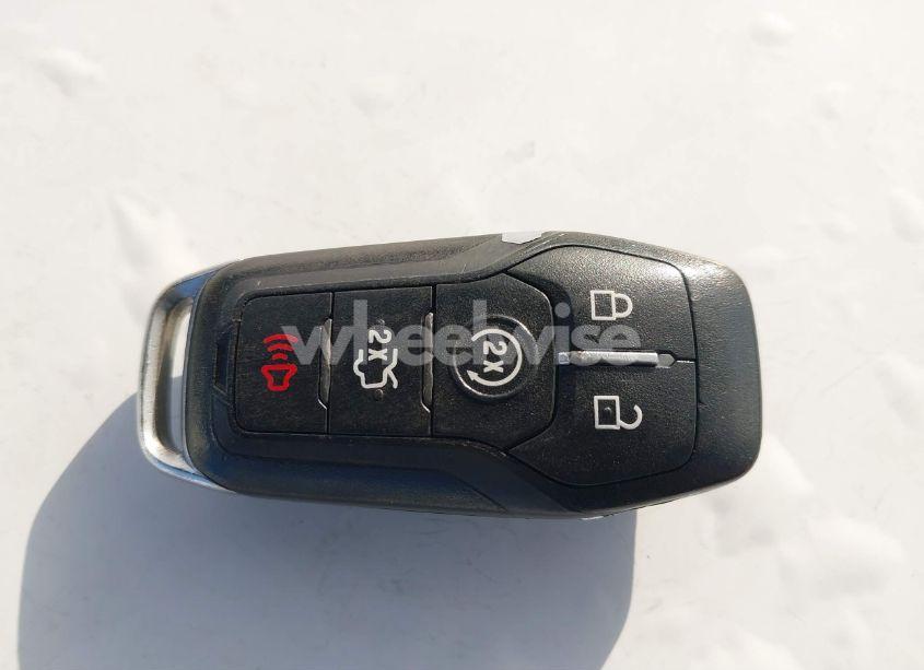 Photo 11 of 2016 Ford Fusion ENERGI TITANIUM (VIN 3FA6P0SU3GR349501)