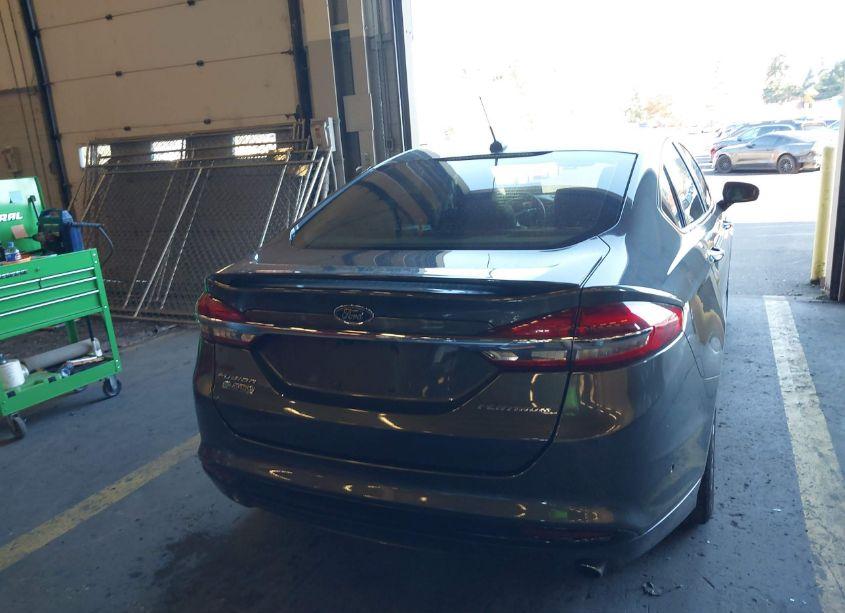 Photo 16 of 2018 Ford Fusion ENERGI PLATINUM (VIN 3FA6P0SU3JR145448)