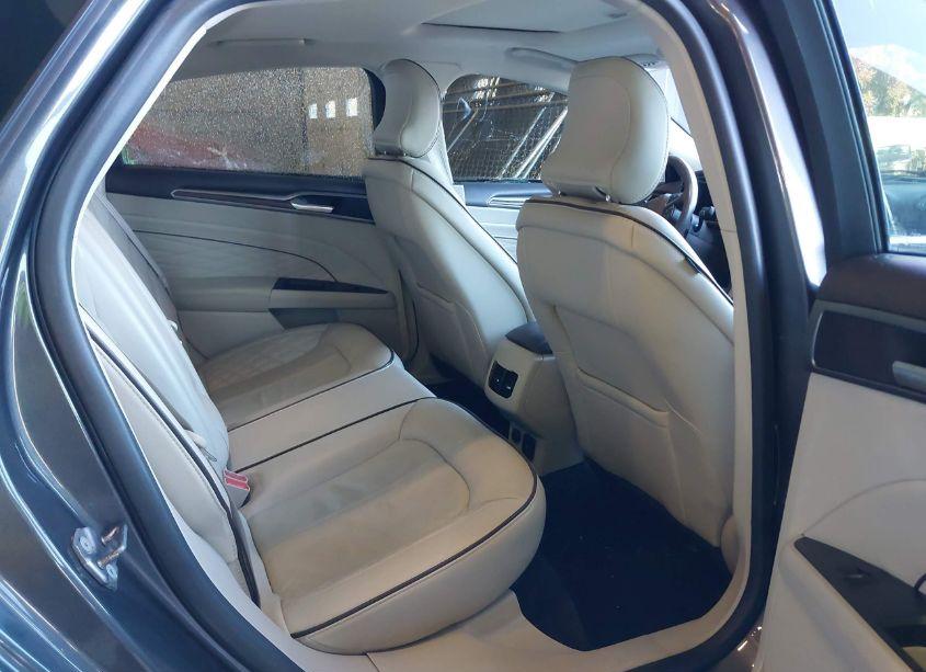 Photo 8 of 2018 Ford Fusion ENERGI PLATINUM (VIN 3FA6P0SU3JR145448)