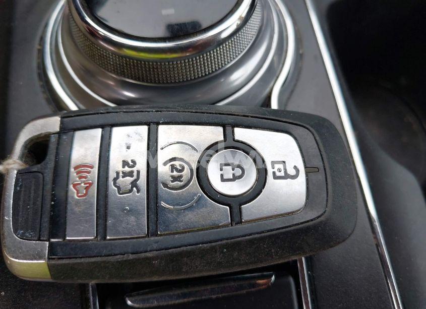 Photo 11 of 2020 Ford Fusion PLUG-IN HYBRID TITANIUM (VIN 3FA6P0SU3LR101453)