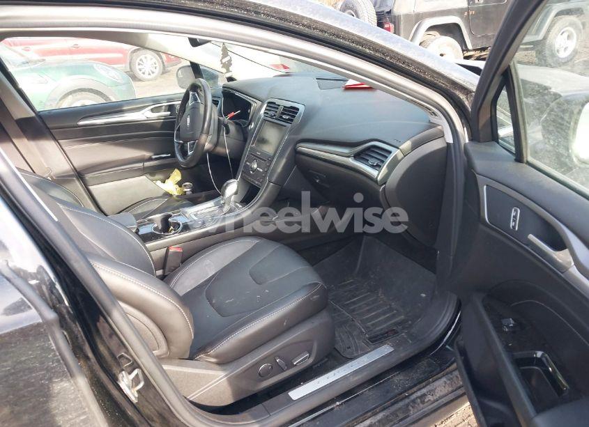 Photo 5 of 2016 Ford Fusion ENERGI TITANIUM (VIN 3FA6P0SU4GR252467)