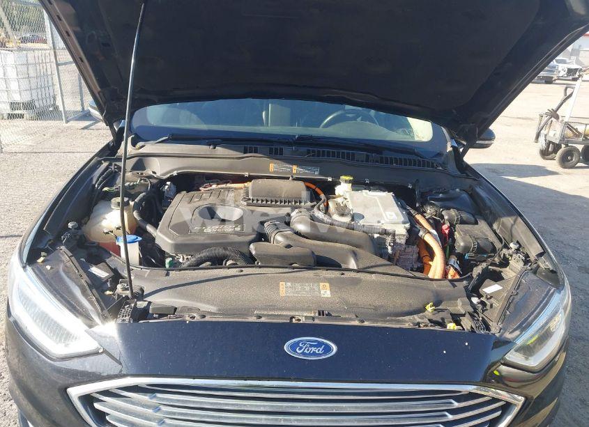 Photo 10 of 2018 Ford Fusion ENERGI TITANIUM (VIN 3FA6P0SU4JR106559)