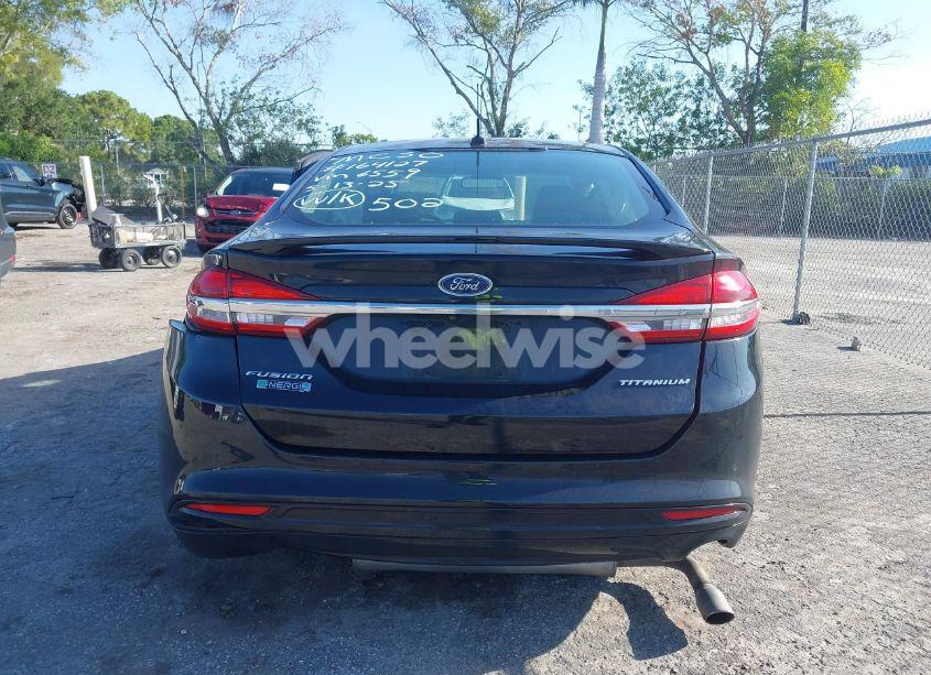 Photo 16 of 2018 Ford Fusion ENERGI TITANIUM (VIN 3FA6P0SU4JR106559)