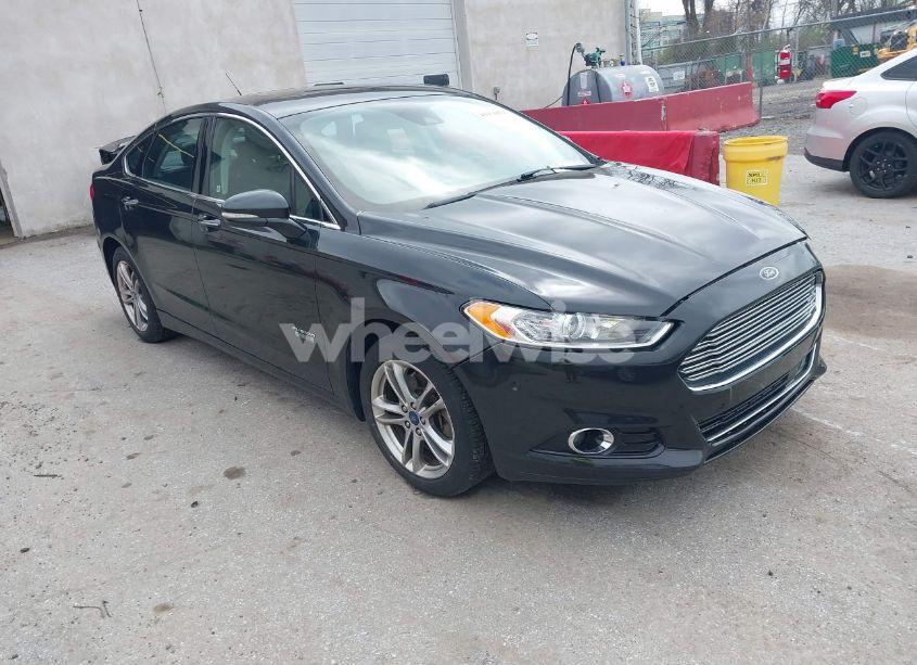2015 Ford Fusion ENERGI TITANIUM (VIN 3FA6P0SU5FR211554) main photo