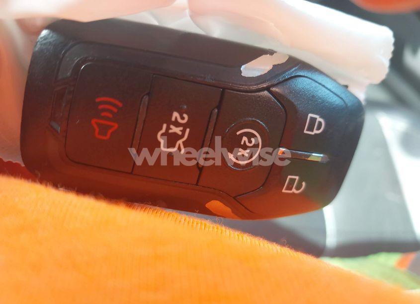 Photo 11 of 2015 Ford Fusion ENERGI TITANIUM (VIN 3FA6P0SU5FR211554)