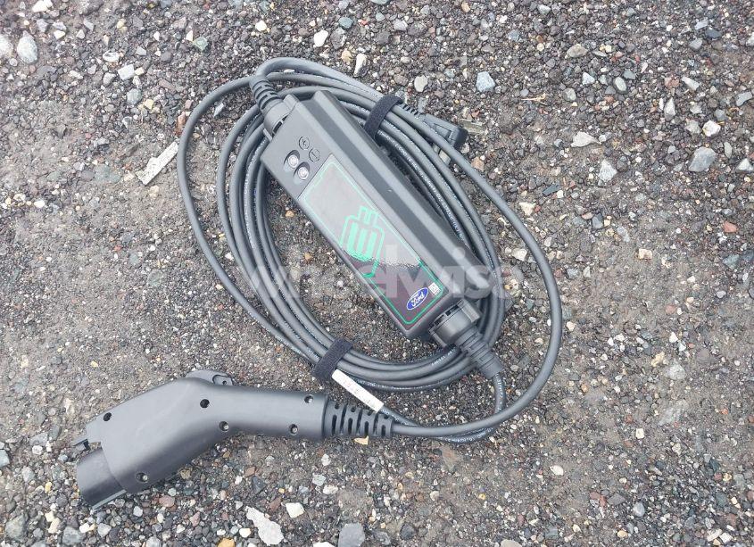 Photo 12 of 2015 Ford Fusion ENERGI TITANIUM (VIN 3FA6P0SU5FR211554)