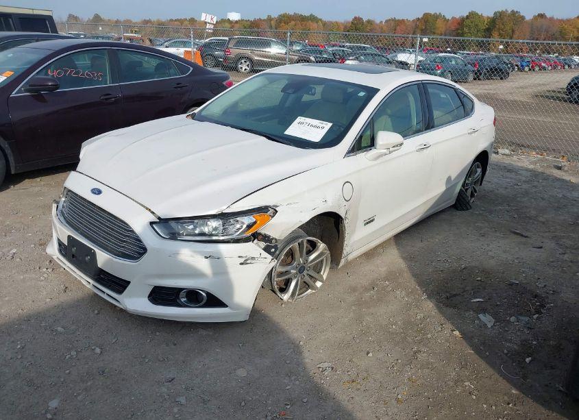 Photo 2 of 2016 Ford Fusion ENERGI TITANIUM (VIN 3FA6P0SU5GR164043)