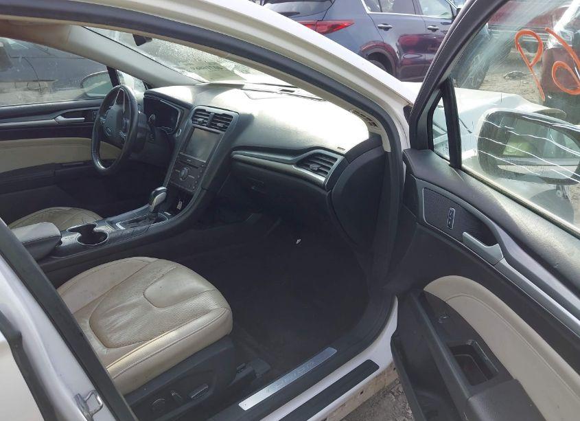 Photo 5 of 2016 Ford Fusion ENERGI TITANIUM (VIN 3FA6P0SU5GR164043)