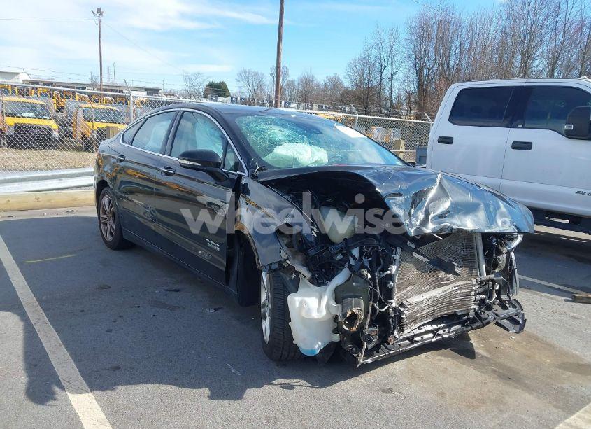 2016 Ford Fusion ENERGI TITANIUM (VIN 3FA6P0SU5GR401632) main photo