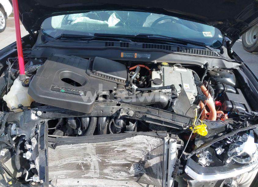 Photo 10 of 2016 Ford Fusion ENERGI TITANIUM (VIN 3FA6P0SU5GR401632)