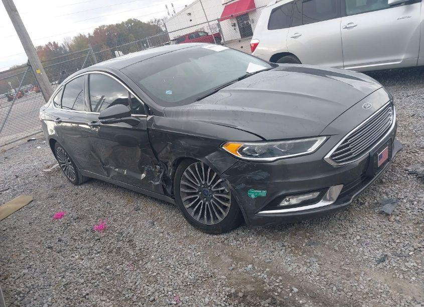 2017 Ford Fusion ENERGI TITANIUM (VIN 3FA6P0SU5HR275838) main photo