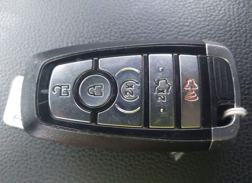 Photo 11 of 2017 Ford Fusion ENERGI TITANIUM (VIN 3FA6P0SU5HR275838)