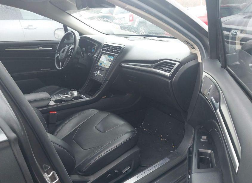 Photo 5 of 2017 Ford Fusion ENERGI TITANIUM (VIN 3FA6P0SU5HR275838)