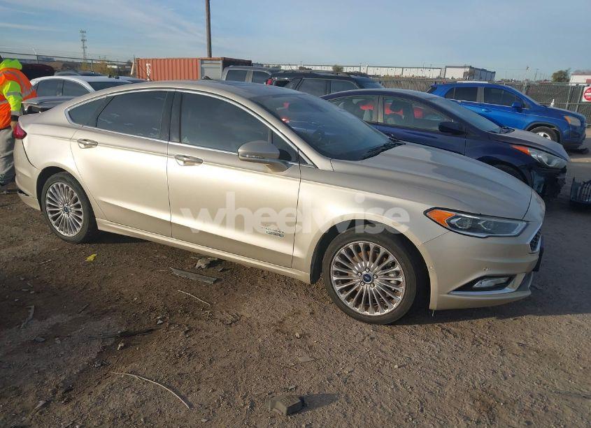 2017 Ford Fusion ENERGI PLATINUM (VIN 3FA6P0SU5HR373140) main photo