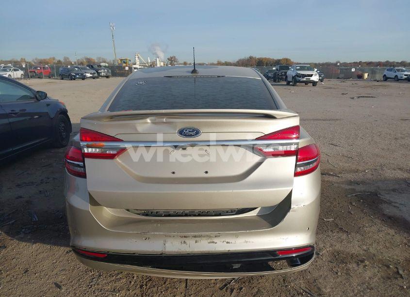 Photo 16 of 2017 Ford Fusion ENERGI PLATINUM (VIN 3FA6P0SU5HR373140)