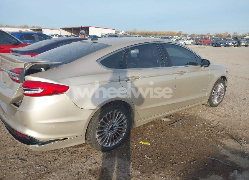 Photo 4 of 2017 Ford Fusion ENERGI PLATINUM (VIN 3FA6P0SU5HR373140)