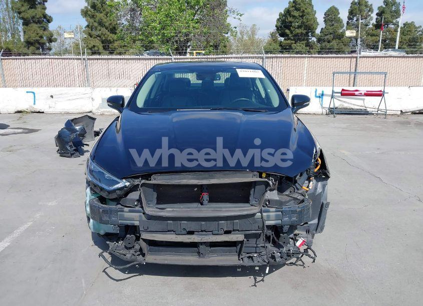 Photo 12 of 2020 Ford Fusion PLUG-IN HYBRID TITANIUM (VIN 3FA6P0SU5LR149651)