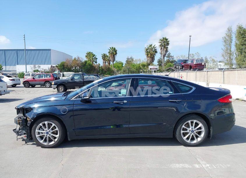 Photo 14 of 2020 Ford Fusion PLUG-IN HYBRID TITANIUM (VIN 3FA6P0SU5LR149651)