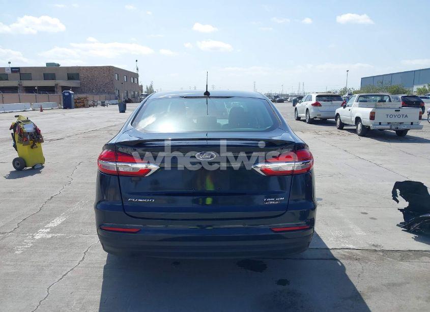 Photo 16 of 2020 Ford Fusion PLUG-IN HYBRID TITANIUM (VIN 3FA6P0SU5LR149651)