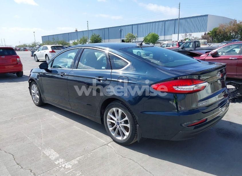 Photo 3 of 2020 Ford Fusion PLUG-IN HYBRID TITANIUM (VIN 3FA6P0SU5LR149651)