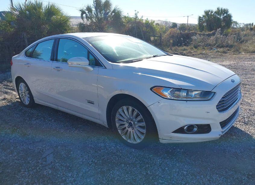2014 Ford Fusion ENERGI TITANIUM (VIN 3FA6P0SU6ER224490) main photo