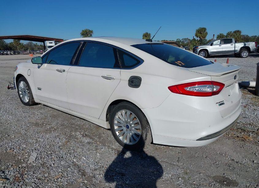 Photo 3 of 2014 Ford Fusion ENERGI TITANIUM (VIN 3FA6P0SU6ER224490)