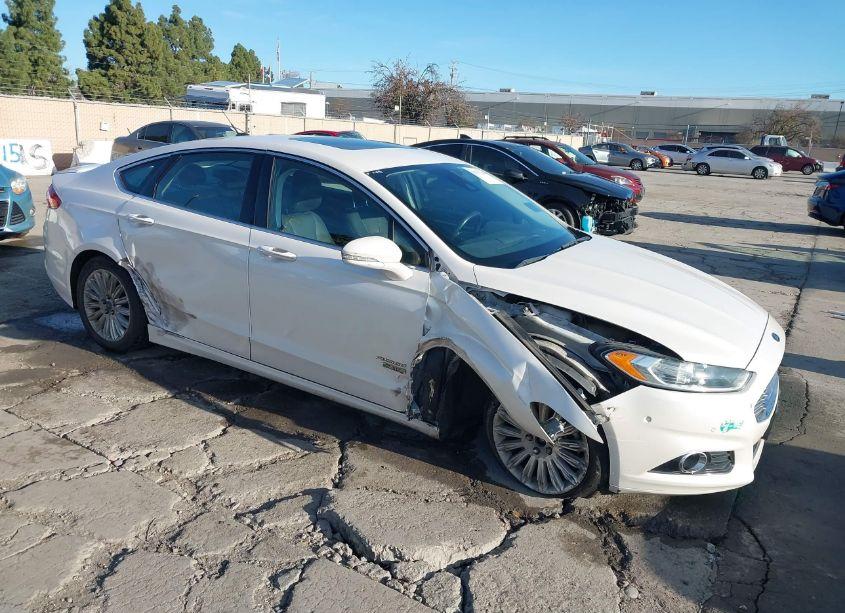 2014 Ford Fusion ENERGI TITANIUM (VIN 3FA6P0SU6ER357413) main photo