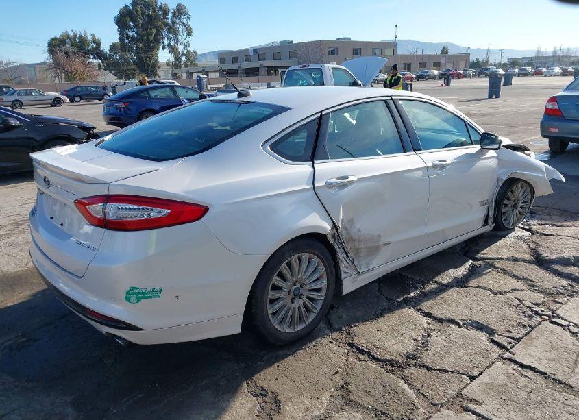 Photo 4 of 2014 Ford Fusion ENERGI TITANIUM (VIN 3FA6P0SU6ER357413)