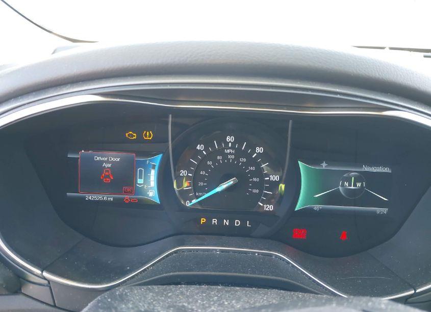 Photo 7 of 2014 Ford Fusion ENERGI TITANIUM (VIN 3FA6P0SU6ER357413)