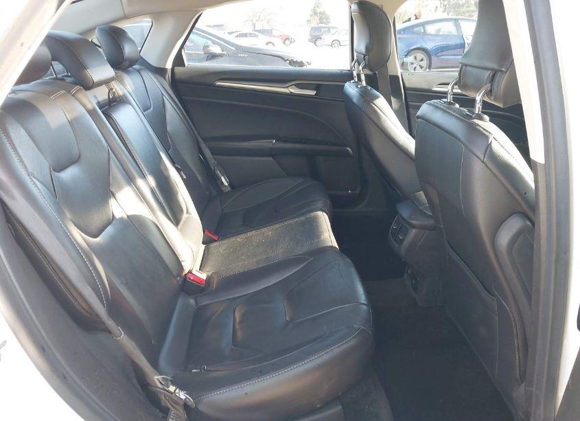 Photo 8 of 2014 Ford Fusion ENERGI TITANIUM (VIN 3FA6P0SU6ER357413)