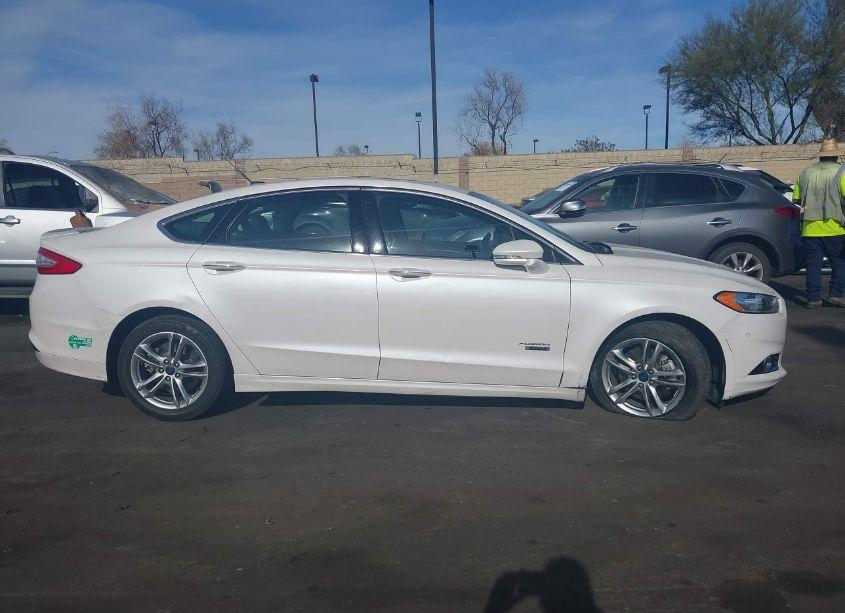 Photo 14 of 2015 Ford Fusion ENERGI TITANIUM (VIN 3FA6P0SU6FR147542)