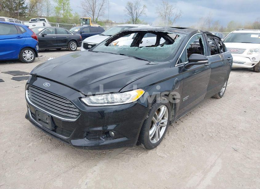 Photo 2 of 2016 Ford Fusion ENERGI TITANIUM (VIN 3FA6P0SU6GR154279)