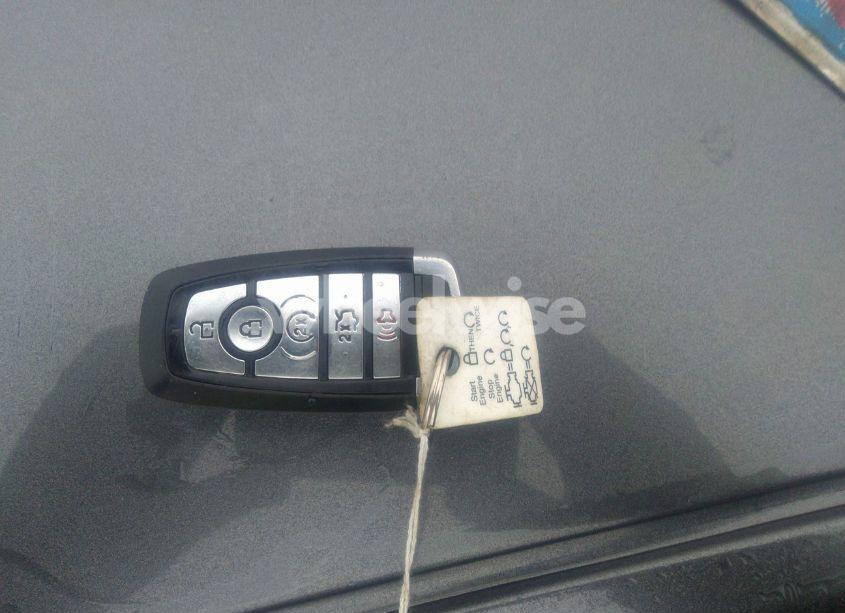 Photo 11 of 2017 Ford Fusion ENERGI TITANIUM (VIN 3FA6P0SU6HR175957)