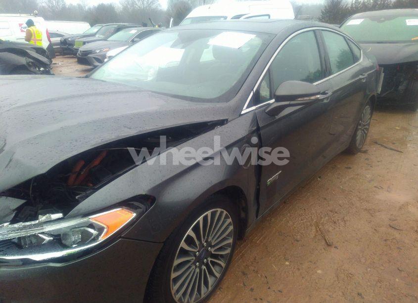 Photo 2 of 2017 Ford Fusion ENERGI TITANIUM (VIN 3FA6P0SU6HR175957)