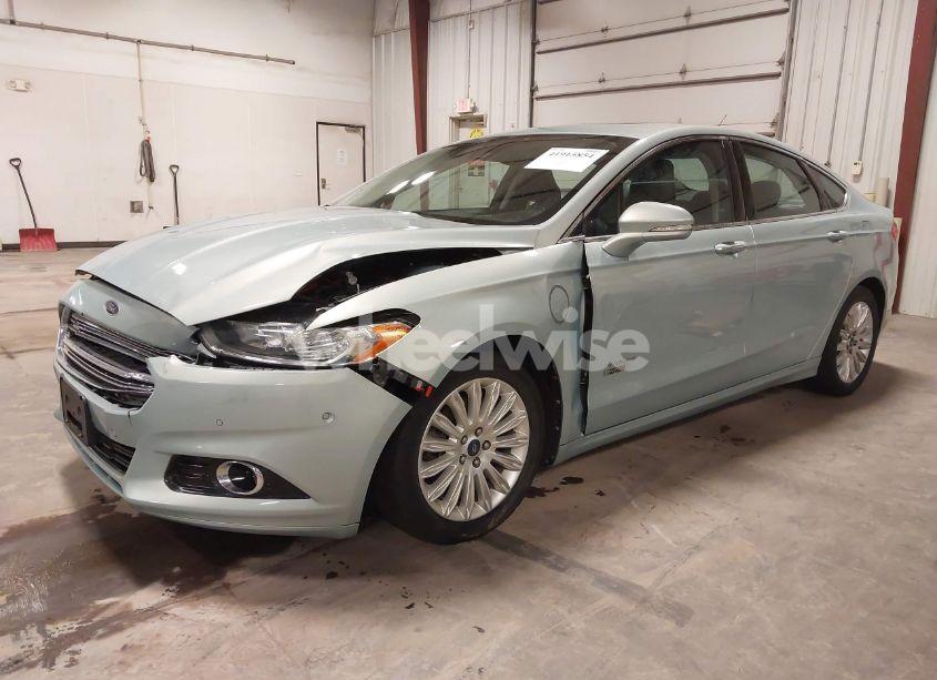 Photo 2 of 2013 Ford Fusion ENERGI TITANIUM (VIN 3FA6P0SU7DR179994)