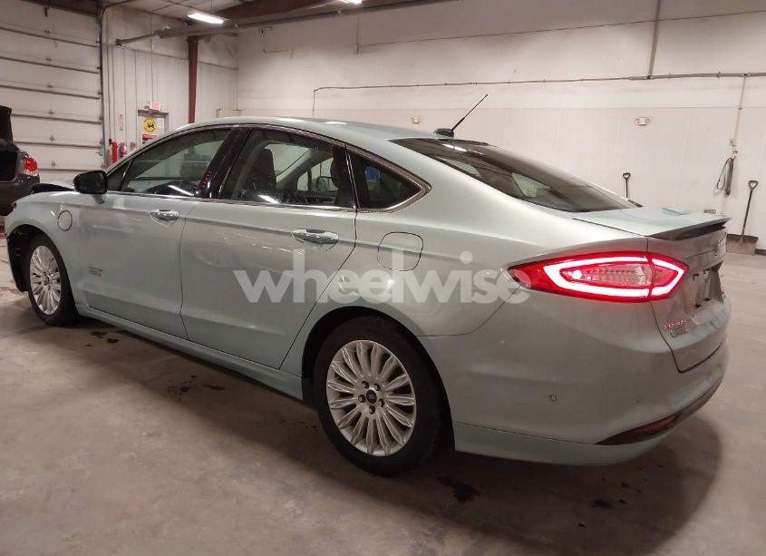 Photo 3 of 2013 Ford Fusion ENERGI TITANIUM (VIN 3FA6P0SU7DR179994)