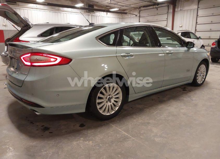 Photo 4 of 2013 Ford Fusion ENERGI TITANIUM (VIN 3FA6P0SU7DR179994)