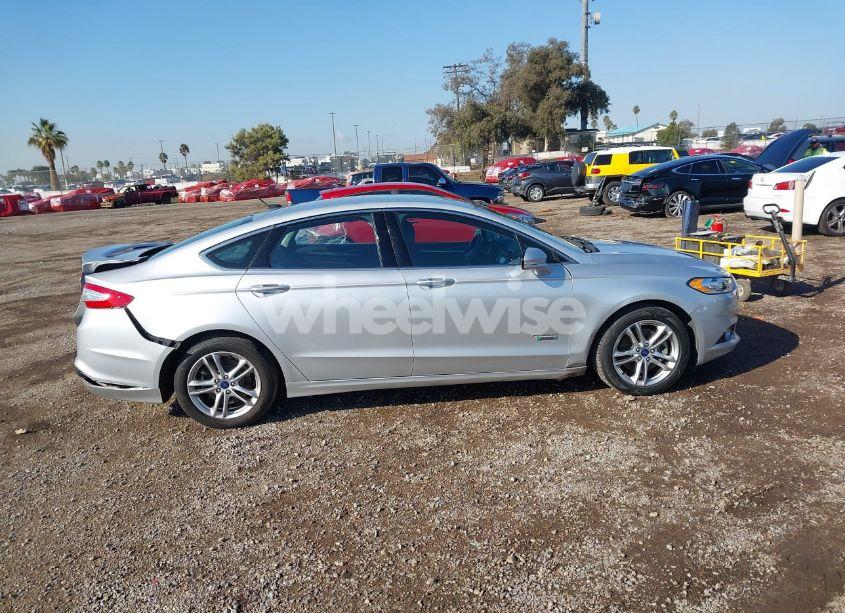 Photo 13 of 2015 Ford Fusion ENERGI TITANIUM (VIN 3FA6P0SU7FR295618)