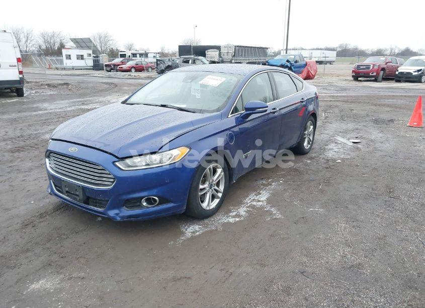 Photo 2 of 2016 Ford Fusion ENERGI TITANIUM (VIN 3FA6P0SU7GR115202)