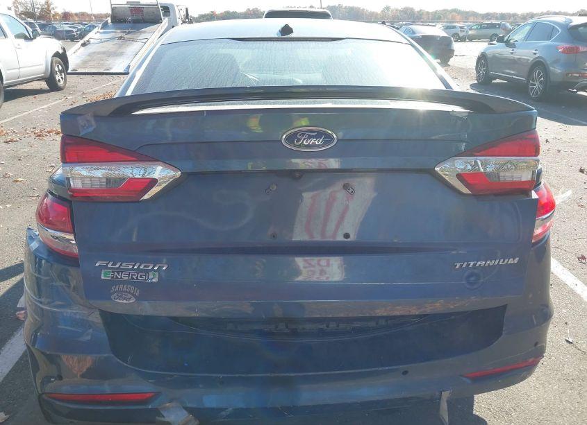 Photo 16 of 2019 Ford Fusion ENERGI TITANIUM (VIN 3FA6P0SU7KR185307)