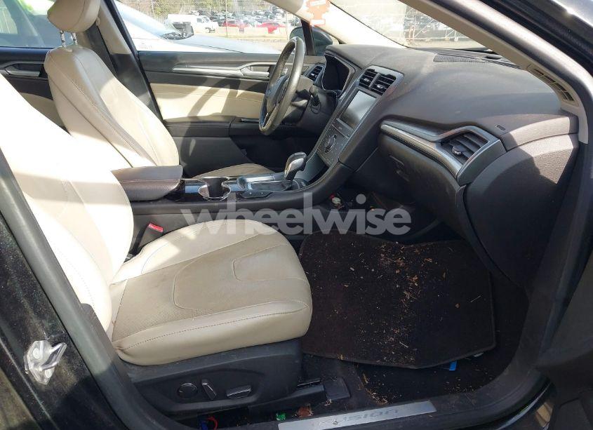 Photo 5 of 2015 Ford Fusion ENERGI TITANIUM (VIN 3FA6P0SU8FR189159)