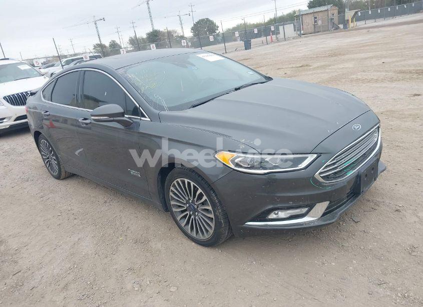 2017 Ford Fusion ENERGI TITANIUM (VIN 3FA6P0SU8HR104727) main photo