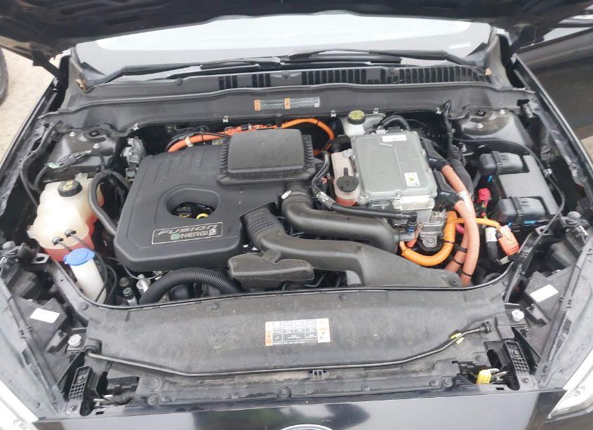Photo 10 of 2019 Ford Fusion ENERGI TITANIUM (VIN 3FA6P0SU8KR175837)