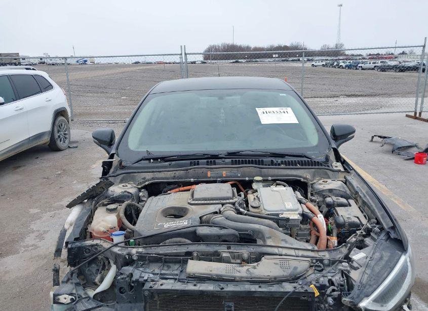 Photo 10 of 2017 Ford Fusion ENERGI TITANIUM (VIN 3FA6P0SU9HR209583)
